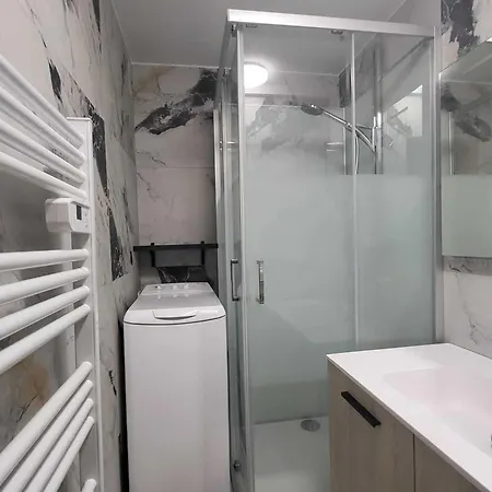 - 6 Pers, 45 M² Avec Wifi Et Vue Montagne *